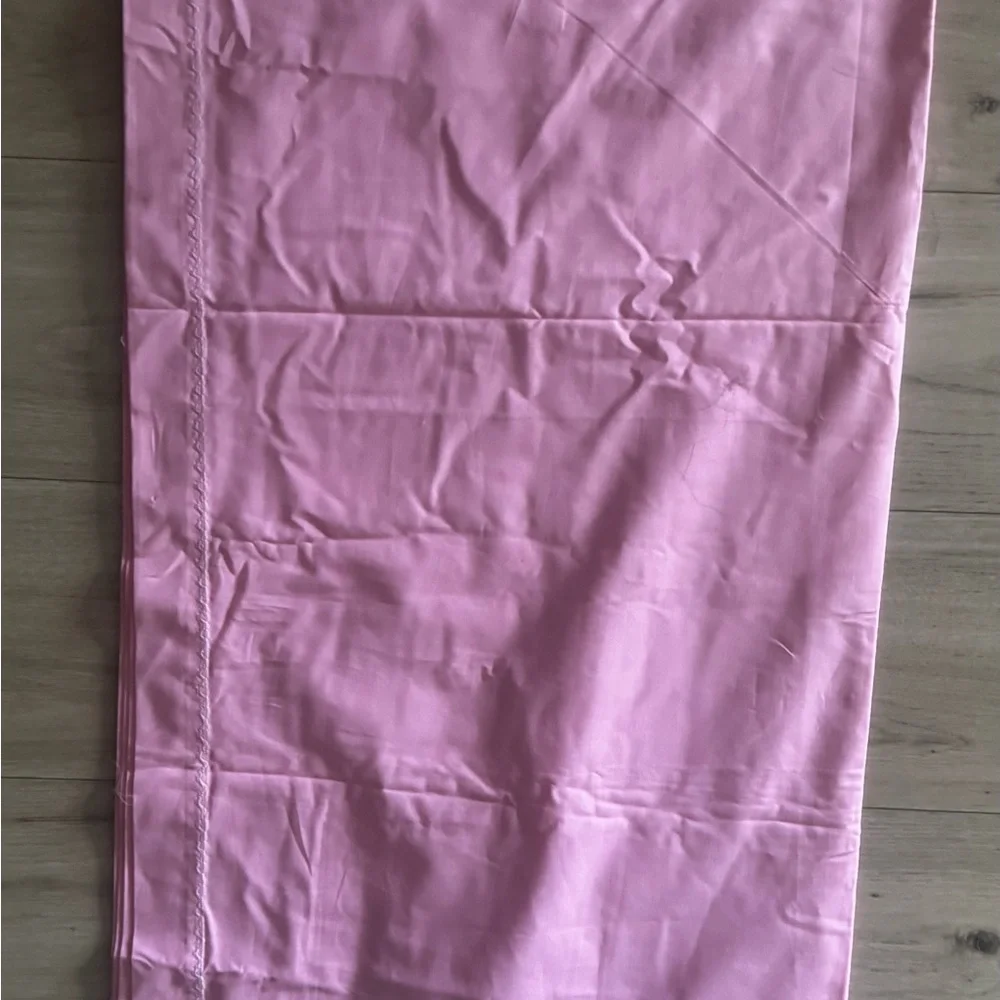 New Vintage Pink Cotton Sheet and Pillowcase Set Crochet Lace Cottagecore twin